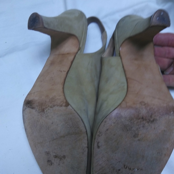 Sascha London Slingback Tan Fine Suede - Picture 4 of 4